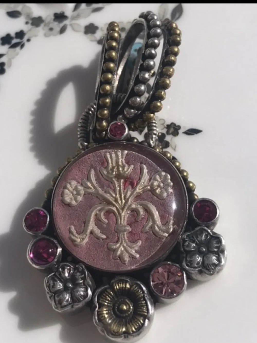 Mars and valentine sterling silver echo of the dreamer floral & gemstone pendant
